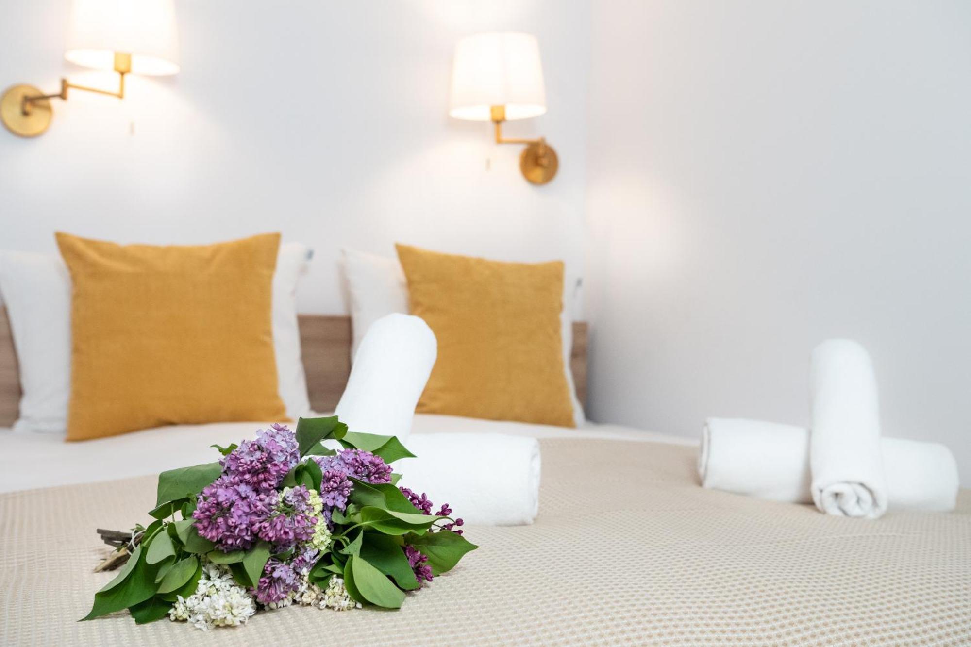 Tyzenhauz Apartments Siemiradzkiego Street Cracovie Extérieur photo