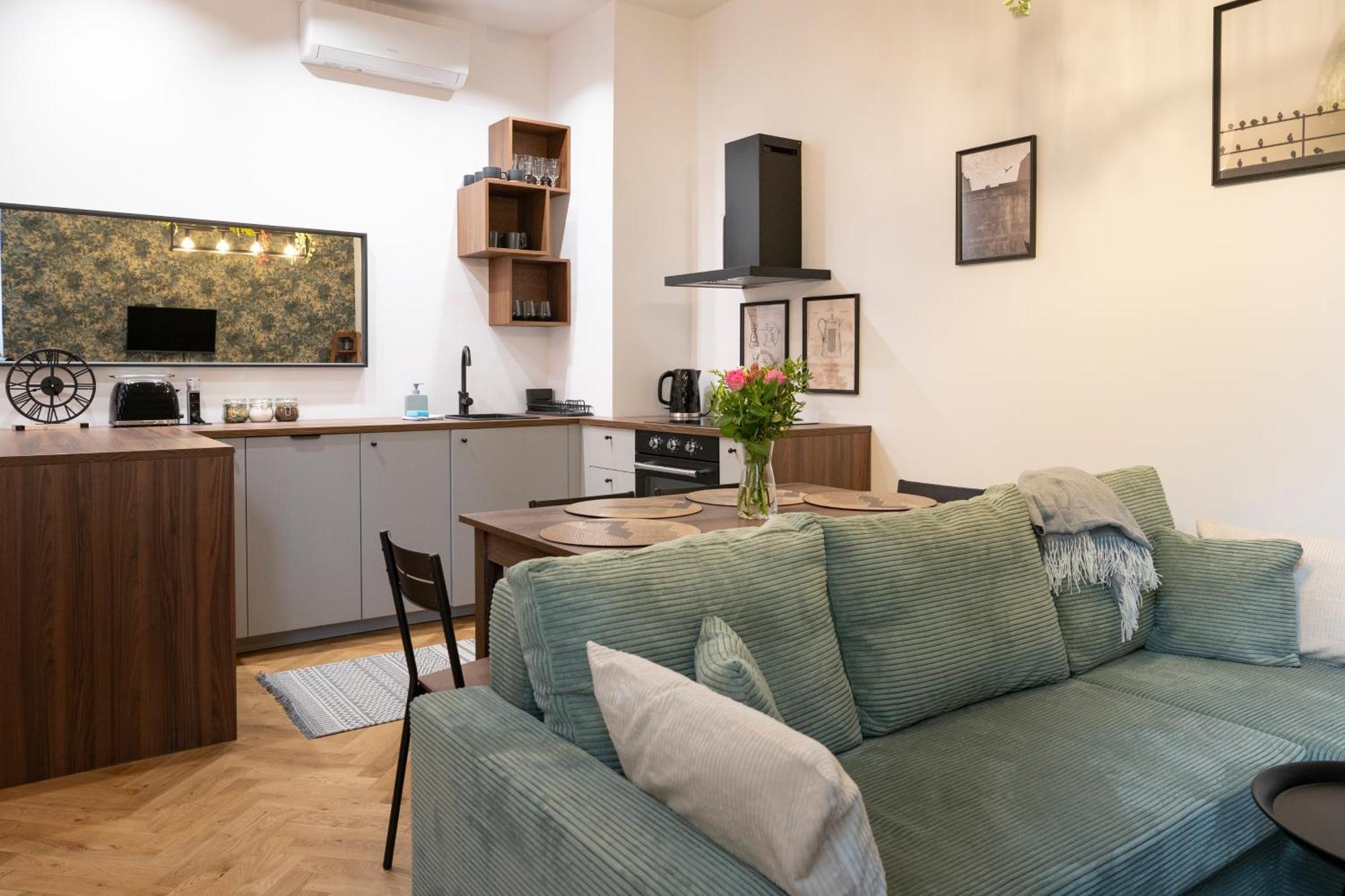 Tyzenhauz Apartments Siemiradzkiego Street Cracovie Extérieur photo